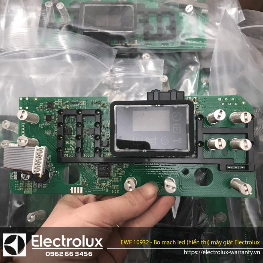 BẢO HÀNH ELECTROLUX
